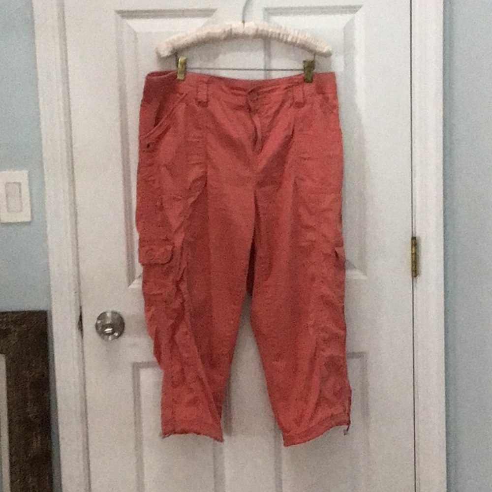 Style & Co cropped utility pants Size 14 Coral color